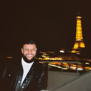 Обложка трека "Больше, чем ближе - NAVAI"