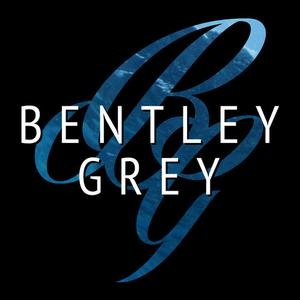 Обложка трека "Castle In The Snow (Bentley Grey Nu Disco rmx) - KADEBOSTANY"